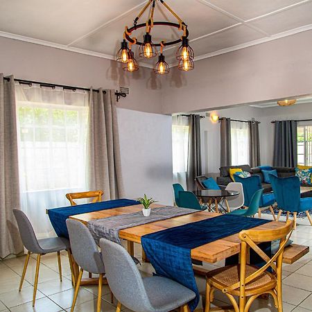 Hungwe House Villa Victoria Falls Kültér fotó