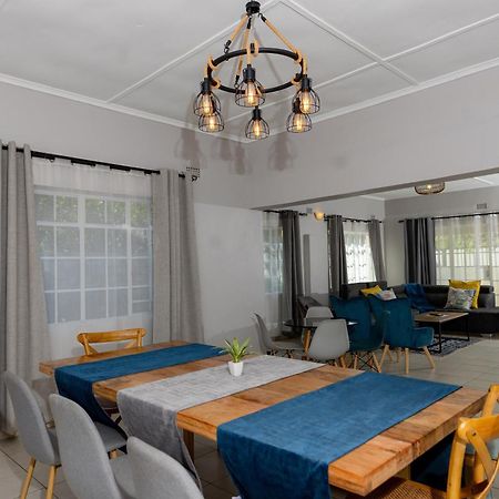 Hungwe House Villa Victoria Falls Kültér fotó