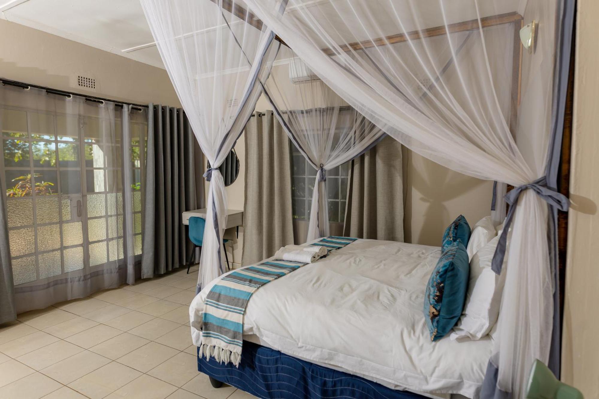 Hungwe House Villa Victoria Falls Kültér fotó